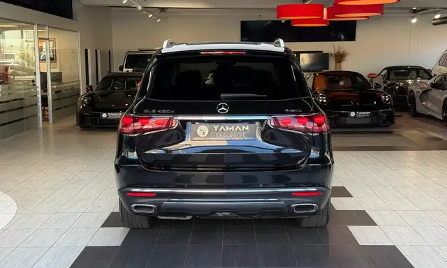 Mercedes-Benz GLS view 8