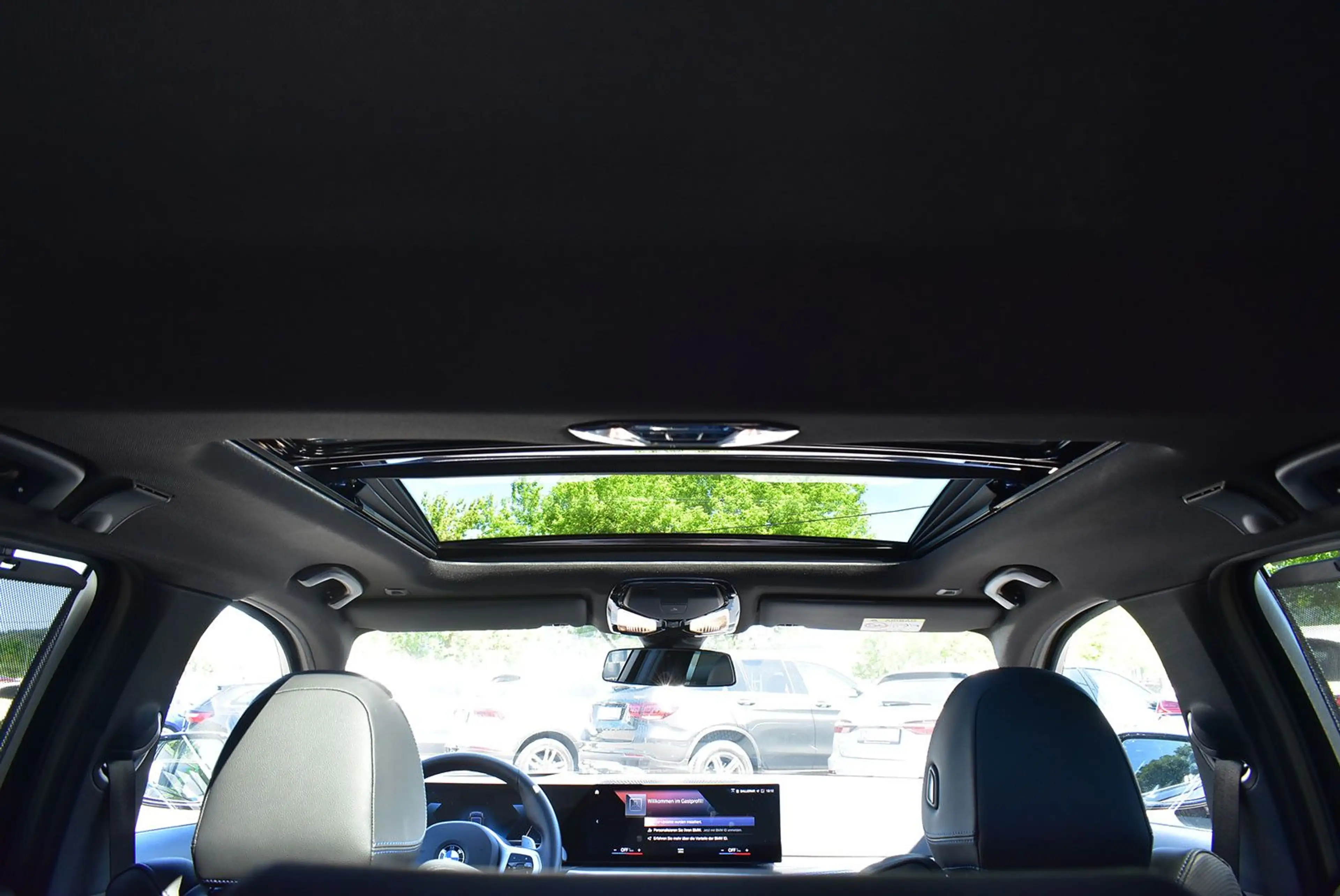 BMW 318 i M Sport Head-Up+Panorama+Kamera+Memory+AHK — photo 10