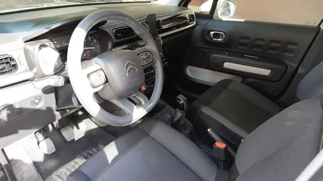 Citroen C3 view 8