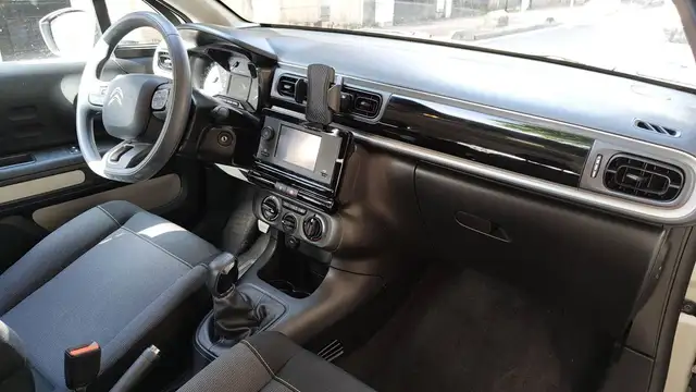Citroen C3 view 10