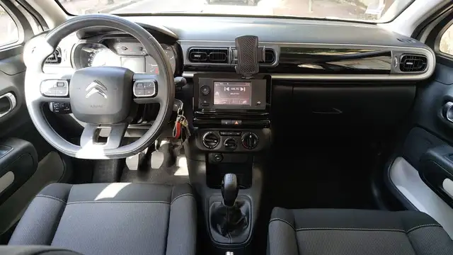 Citroen C3 view 11