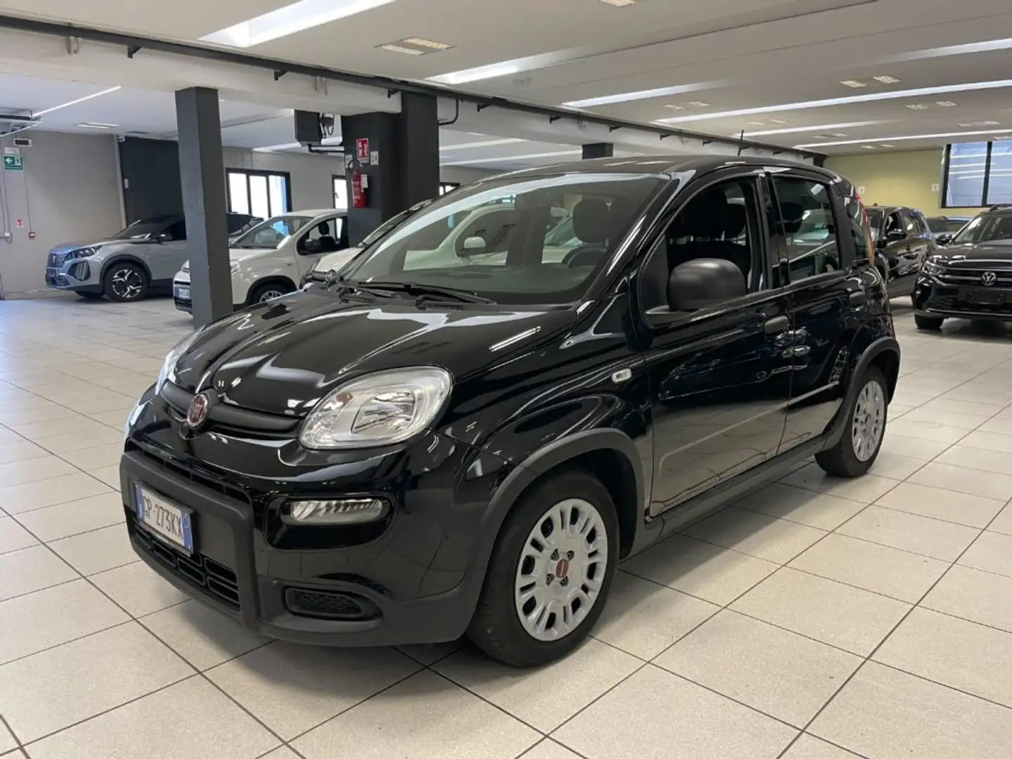 Fiat Panda 1.0 FireFly S&S Hybrid+5posti+RADIO BT+SENS.PARK Noir - 1