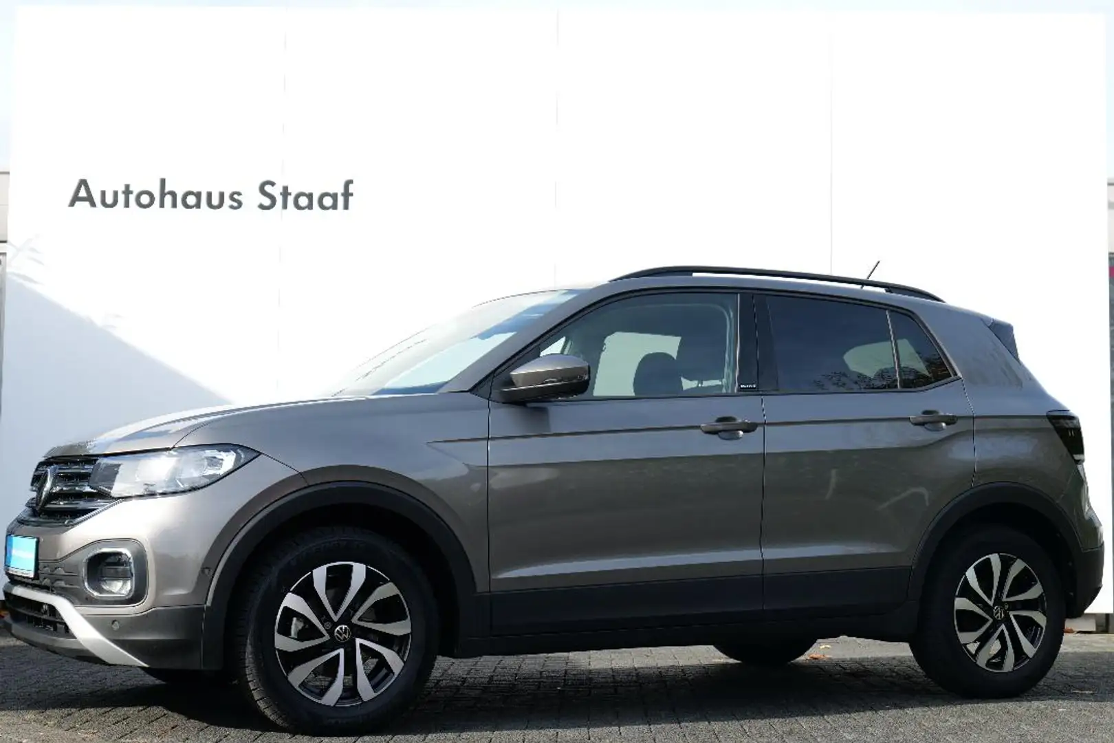 Volkswagen T-Cross ACTIVE 1.0 TSI 110PS 7-Gang DSG Grau - 2