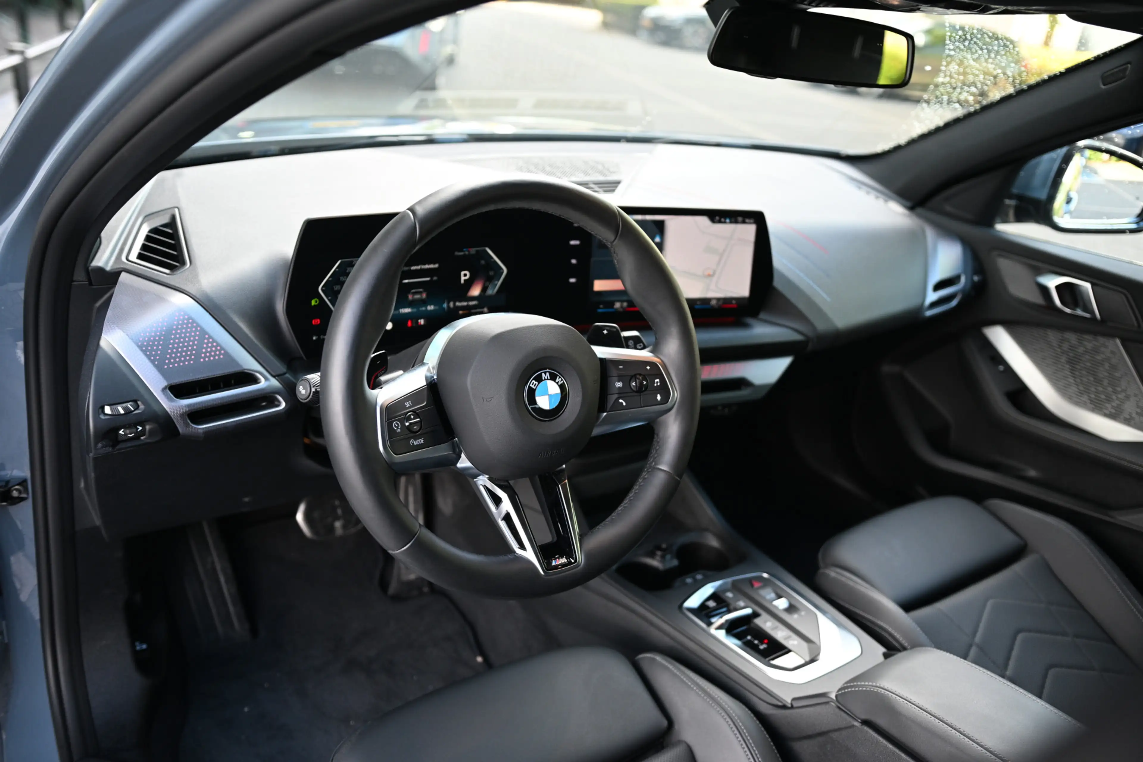 BMW 120 1 Serie M Sport Automaat / Sportstoelen / Achterui — photo 8