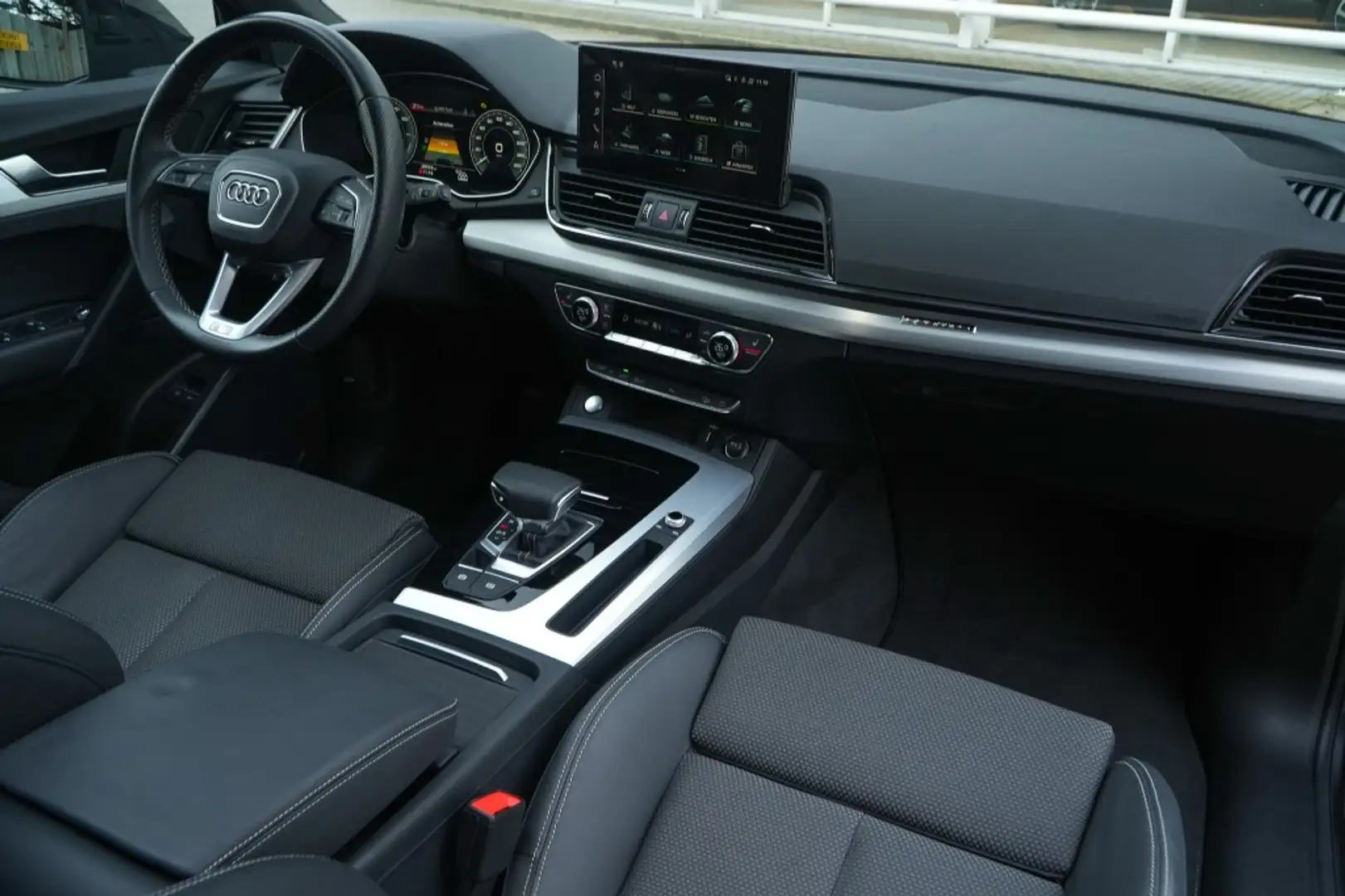 Audi Q5 50 TFSI e S-Line I Pano I 21 inch I ACC Grau - 2