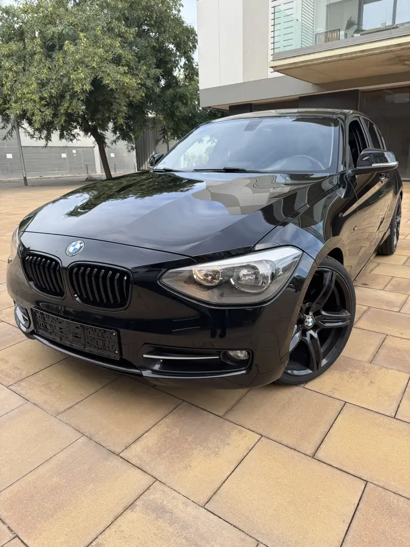 BMW 116 116i Sport - 1