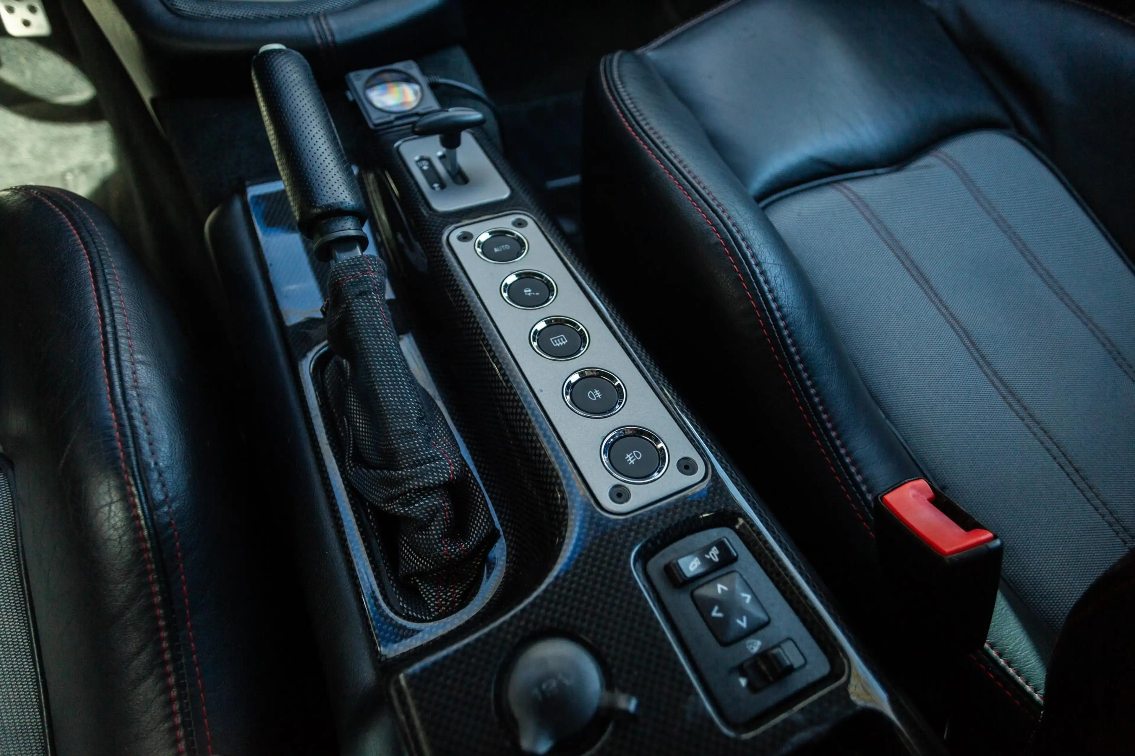 Maserati GranSport — photo 13