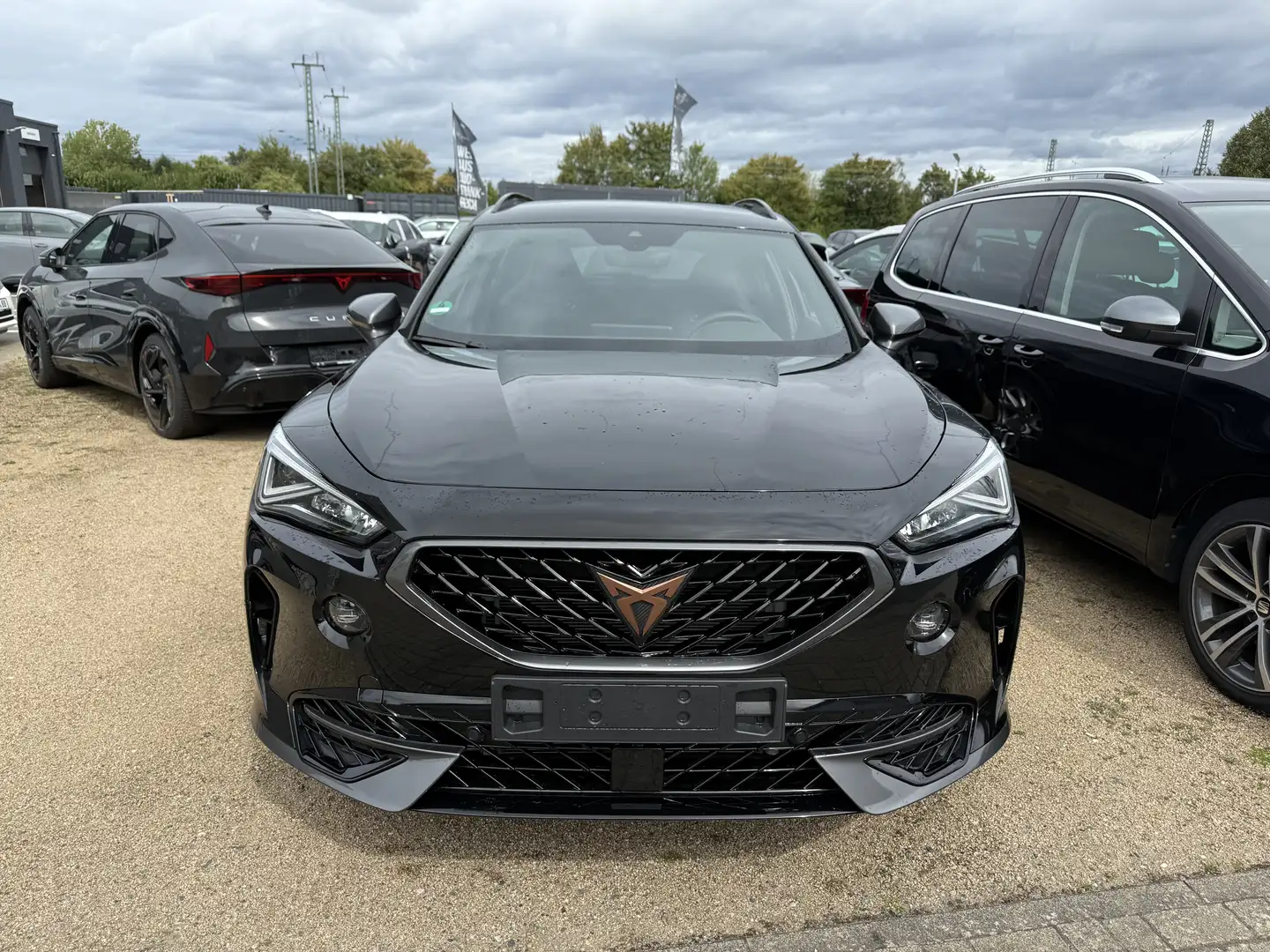 CUPRA Formentor Basis Noir - 2