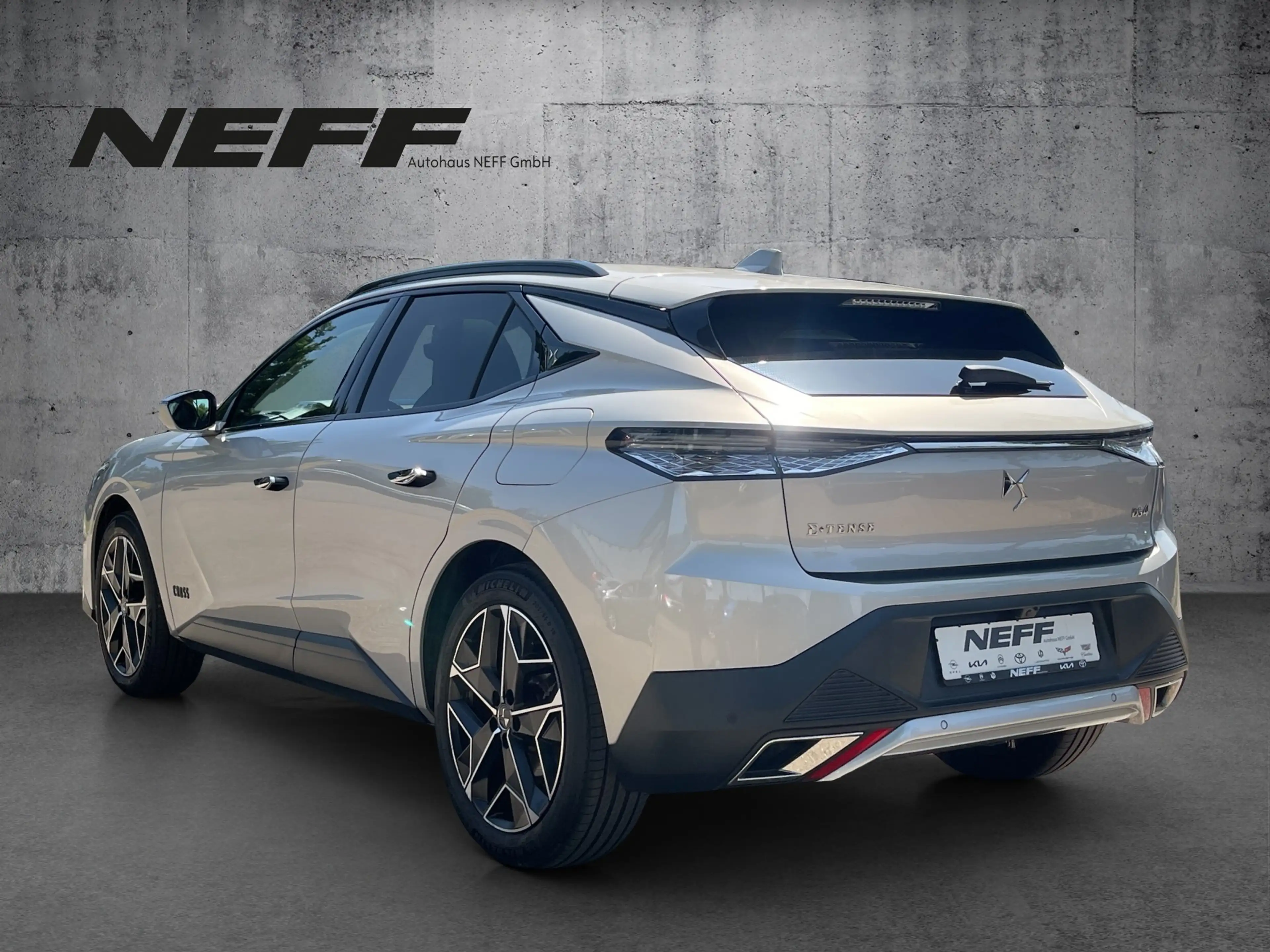 DS Automobiles DS 4 225PS PHEV Cross Rivoli Schiebedach+ACC — photo 4