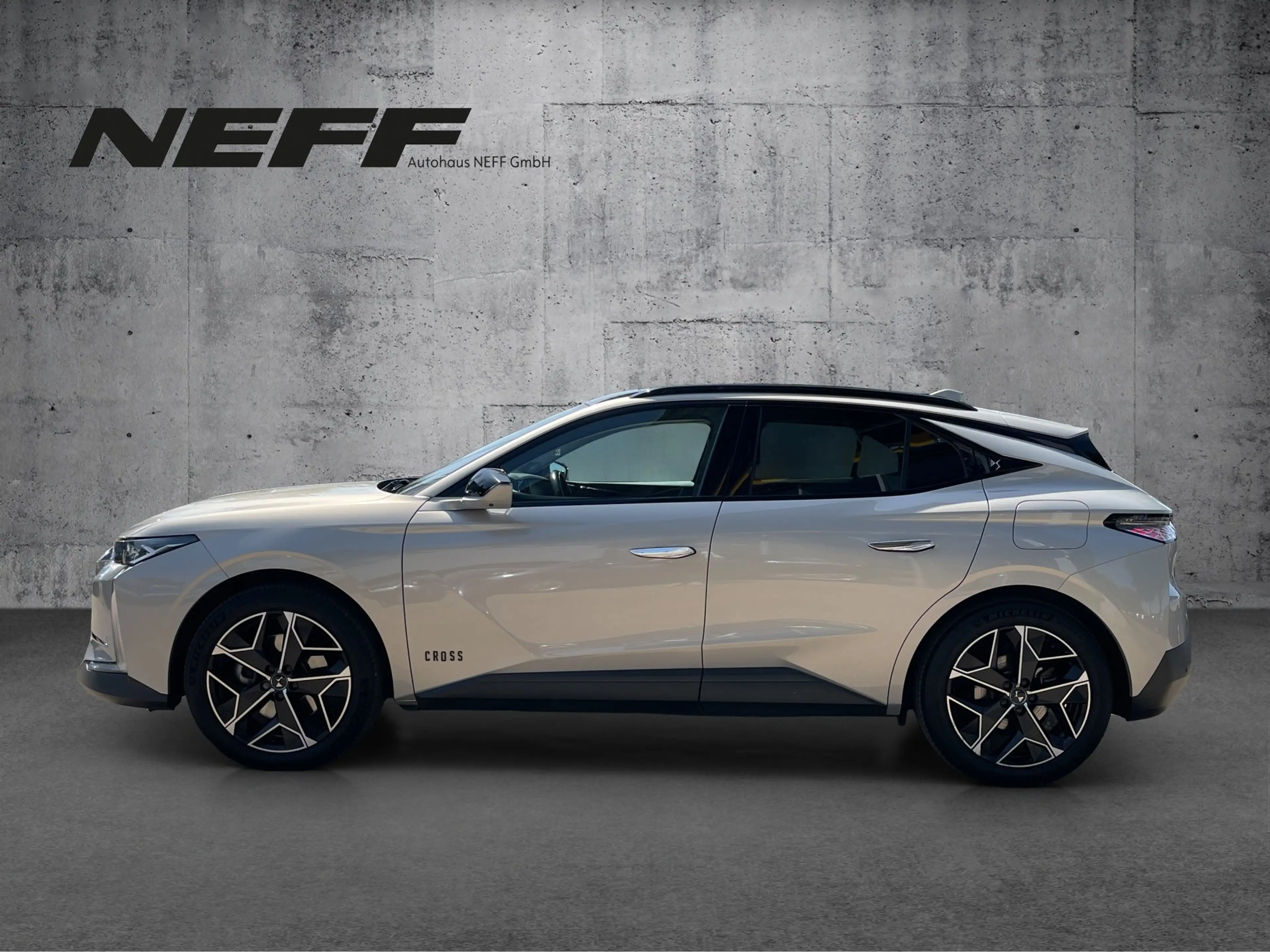 DS Automobiles DS 4 225PS PHEV Cross Rivoli Schiebedach+ACC — photo 3