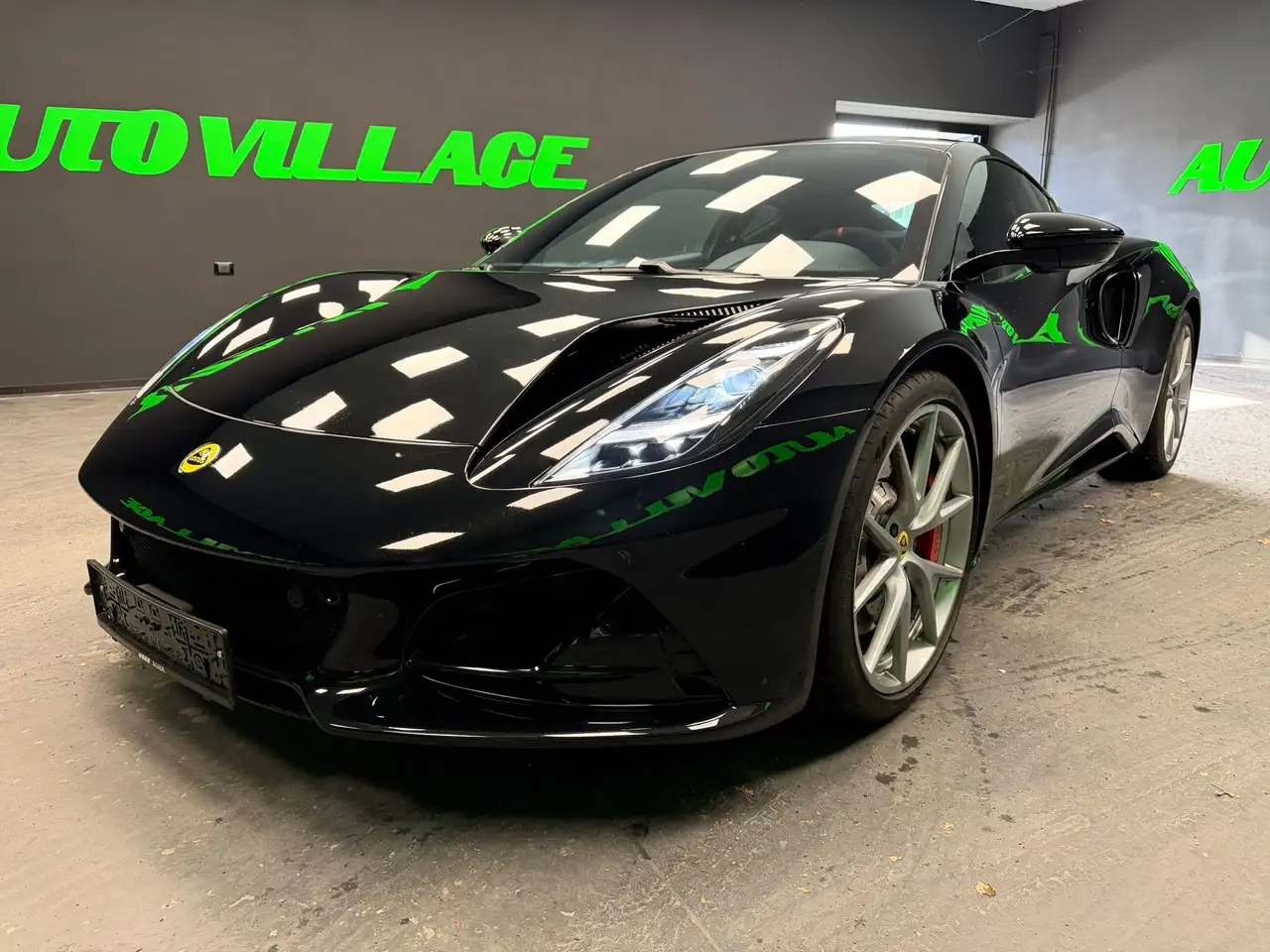 Lotus Emira 2025
