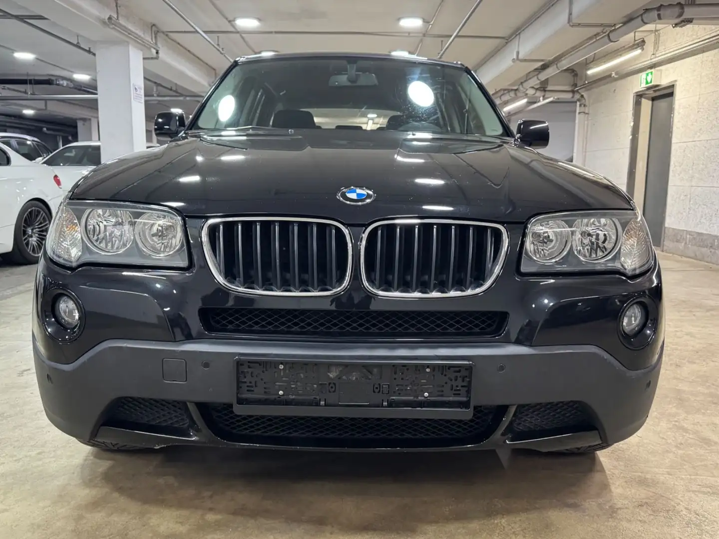 BMW X3 2.0d Automatik~Klima~Tempomat~ Noir - 2