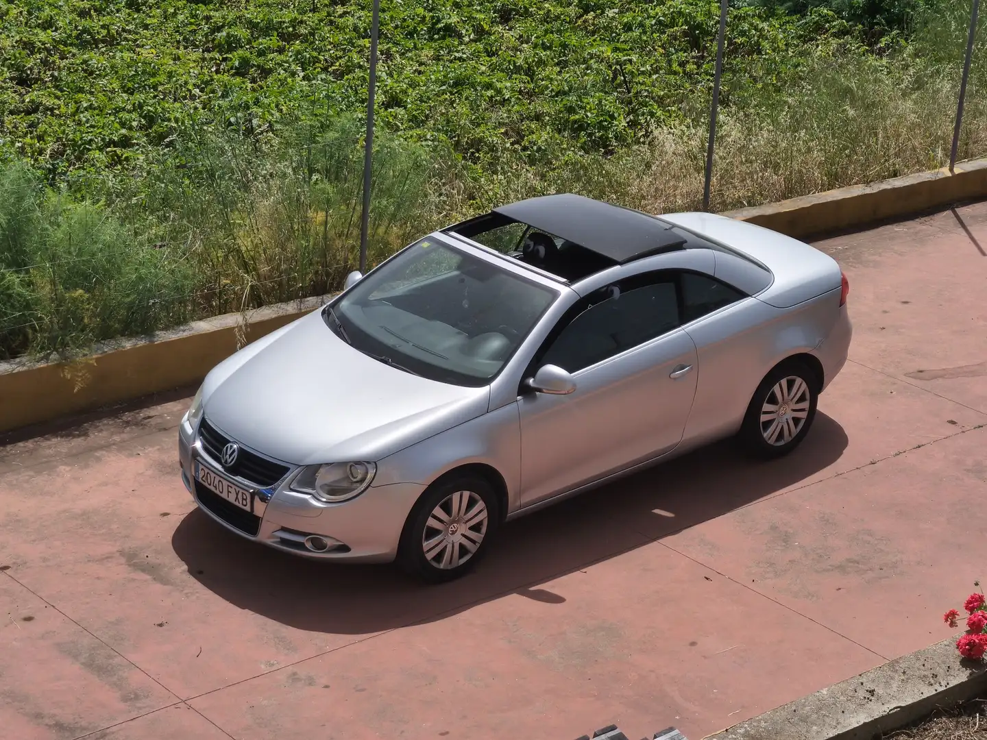 Volkswagen Eos 1.6 FSI - 2