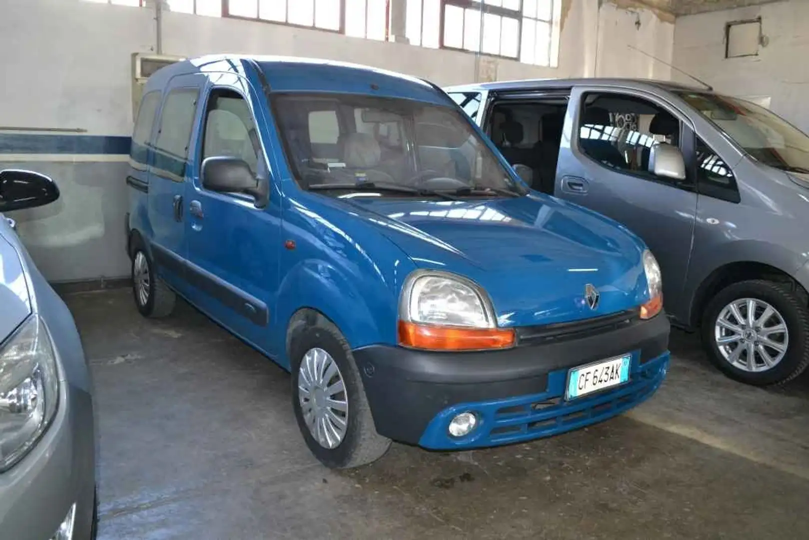 Renault Kangoo 1.4 cat 5 porte Expression Albastru - 1