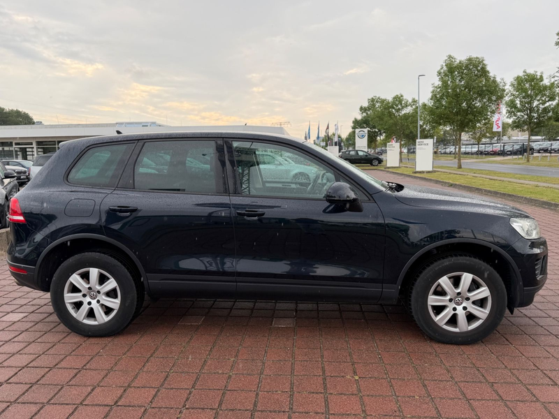 Volkswagen Touareg V6  3.0TDI BMT 4Motion — photo 4
