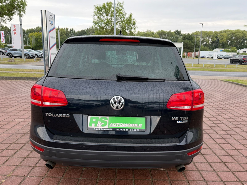 Volkswagen Touareg V6  3.0TDI BMT 4Motion — photo 9