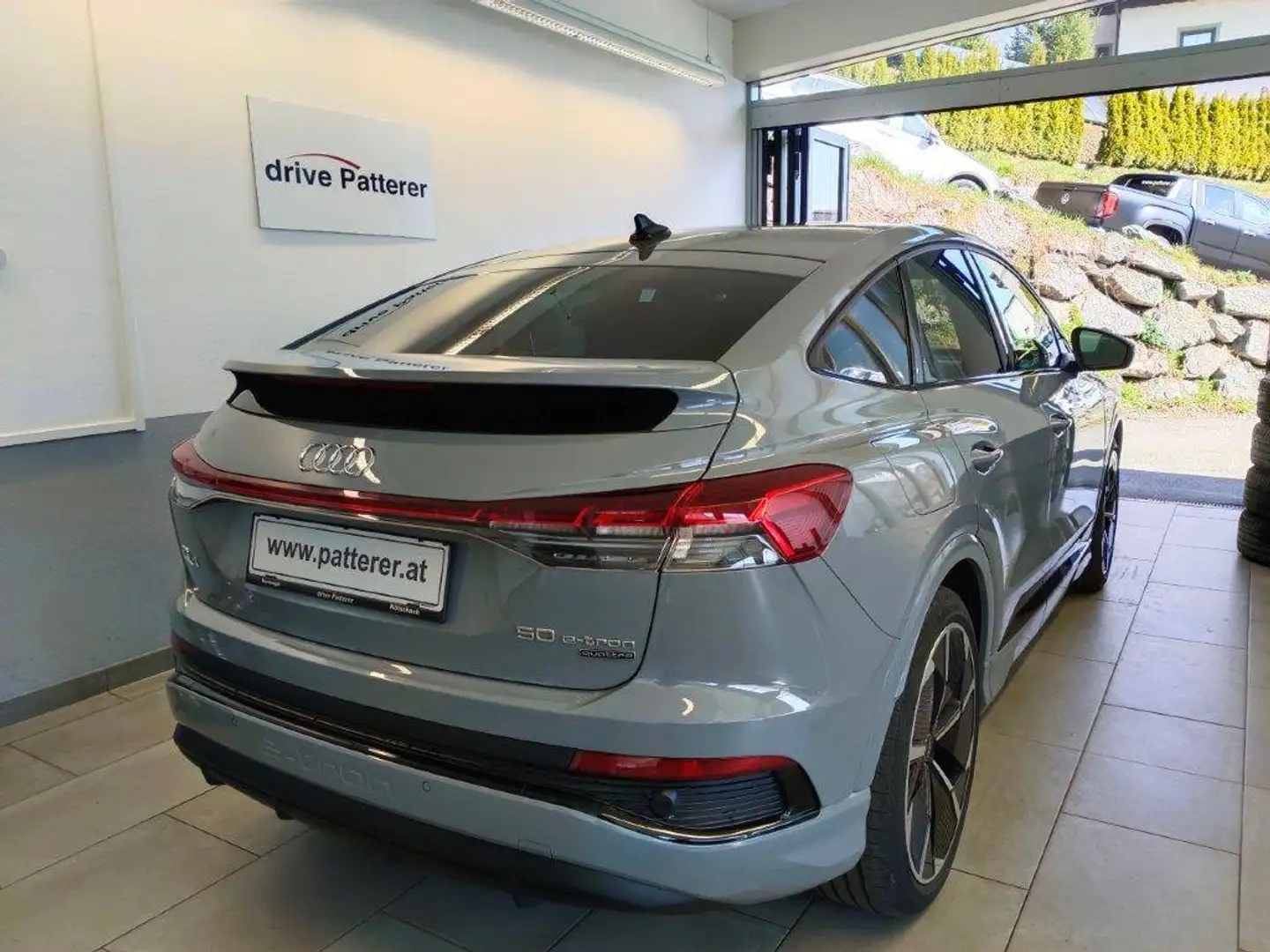 Audi Q4 e-tron Q4 Sportback 50 e-tron quattro 220kW 82kWh HUD, S-LINE, MATRIX-LED, SPORTFAHRWERK, SONOS, Grau - 2