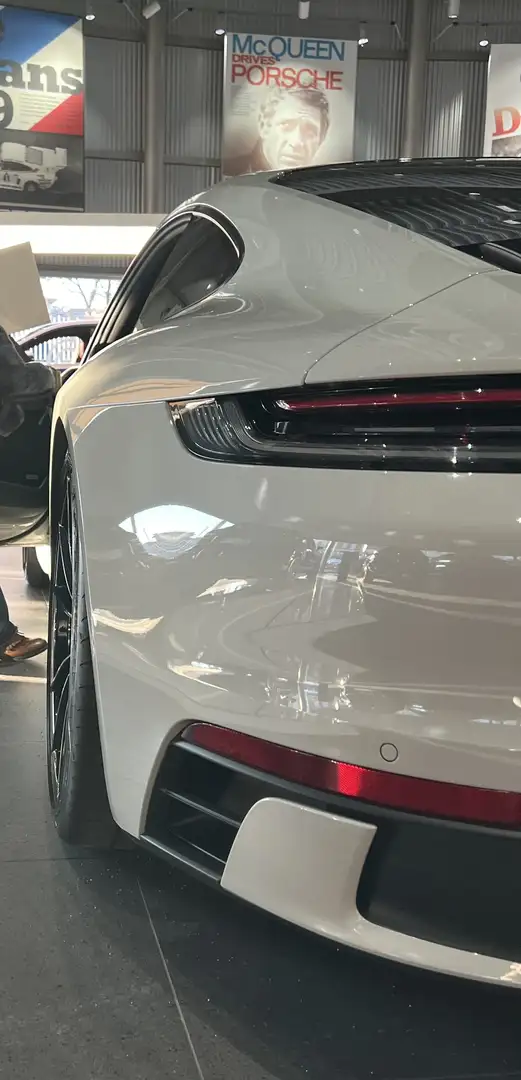 Porsche 992 4s - asse post. sterzante - 1