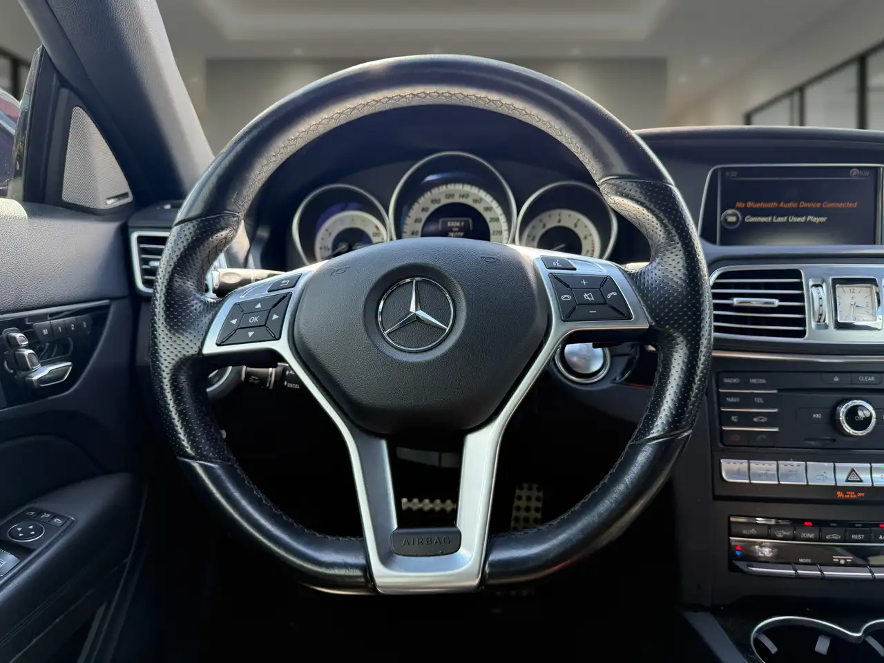 Mercedes-Benz E-Class fotografie Mercedes-Benz E-Class