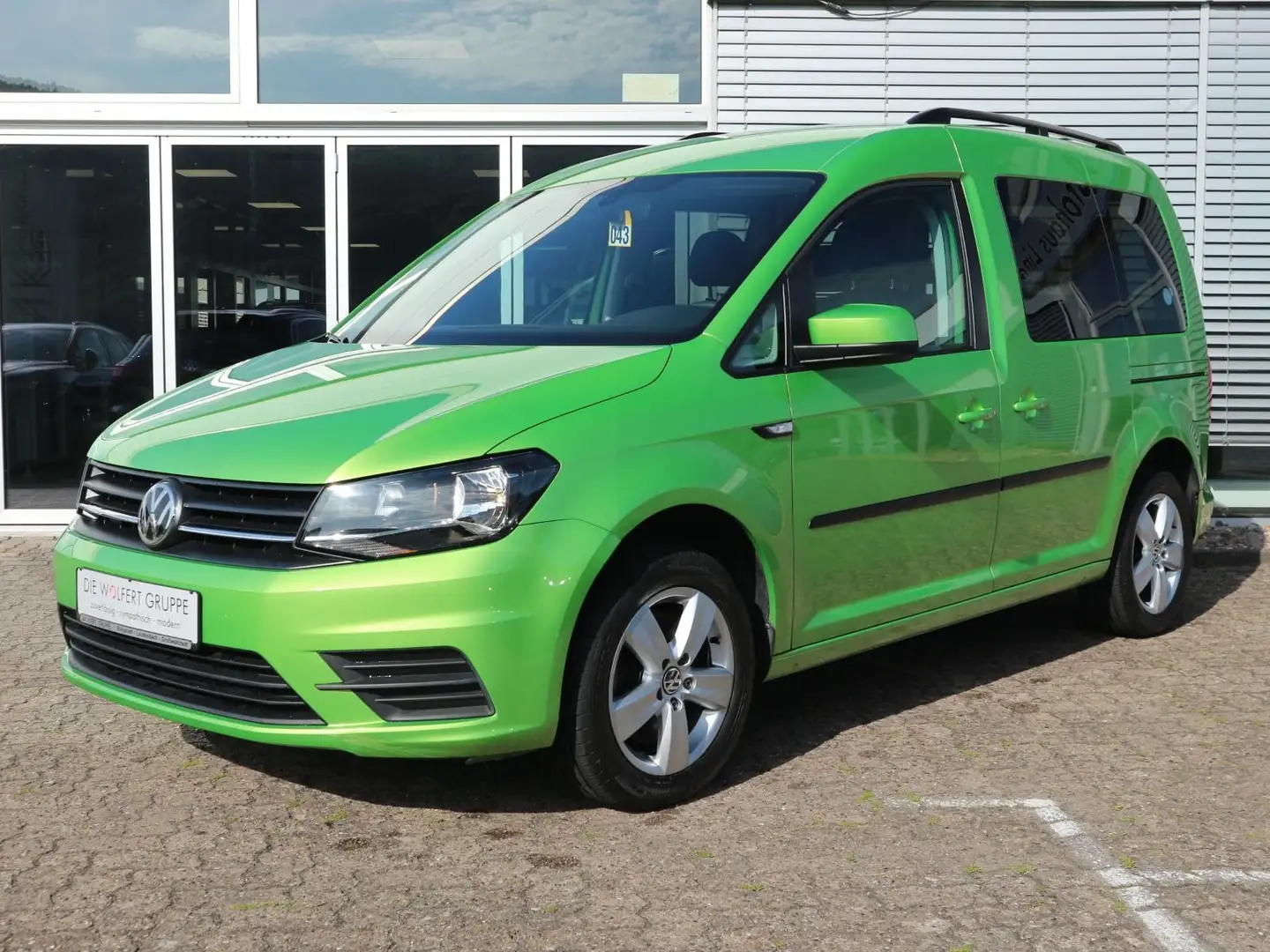 Volkswagen Caddy Trendline 1.4 TSI AHK KLIMA PDC TEMPOMAT Grün - 2