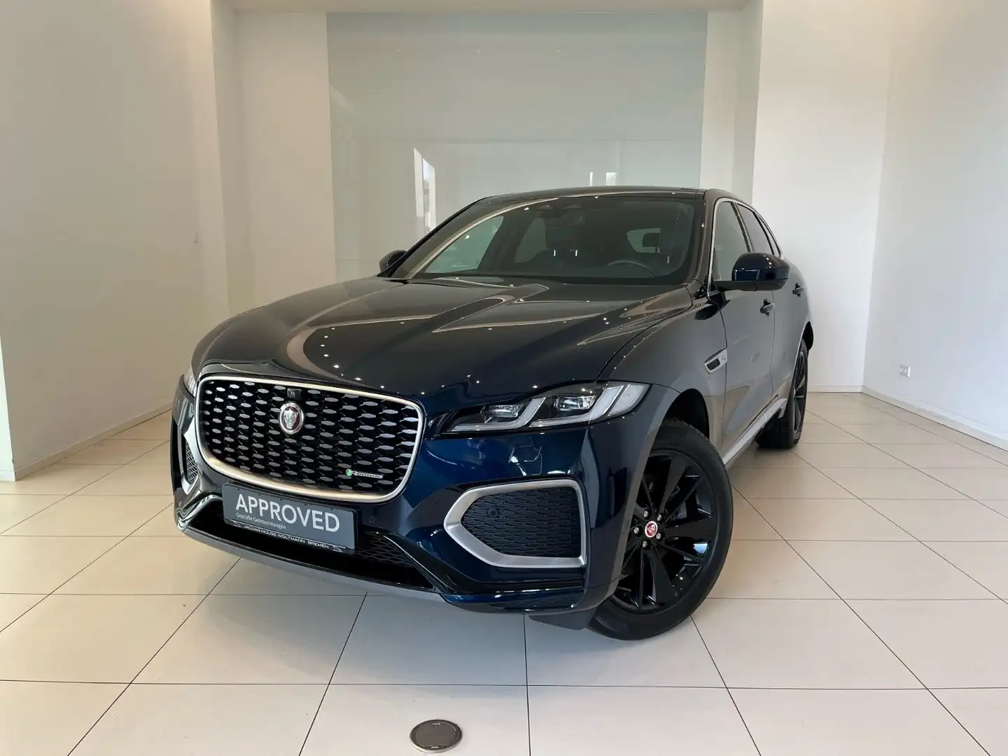 Jaguar F-Pace D200  R-Dynamic SE AWD Panorama Blau - 1