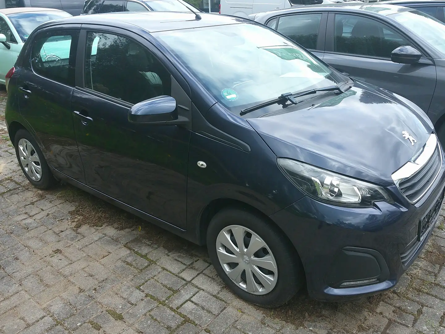 Peugeot 108 Active , 5-türig, Klima, SH vorn, SR+WR Blau - 2