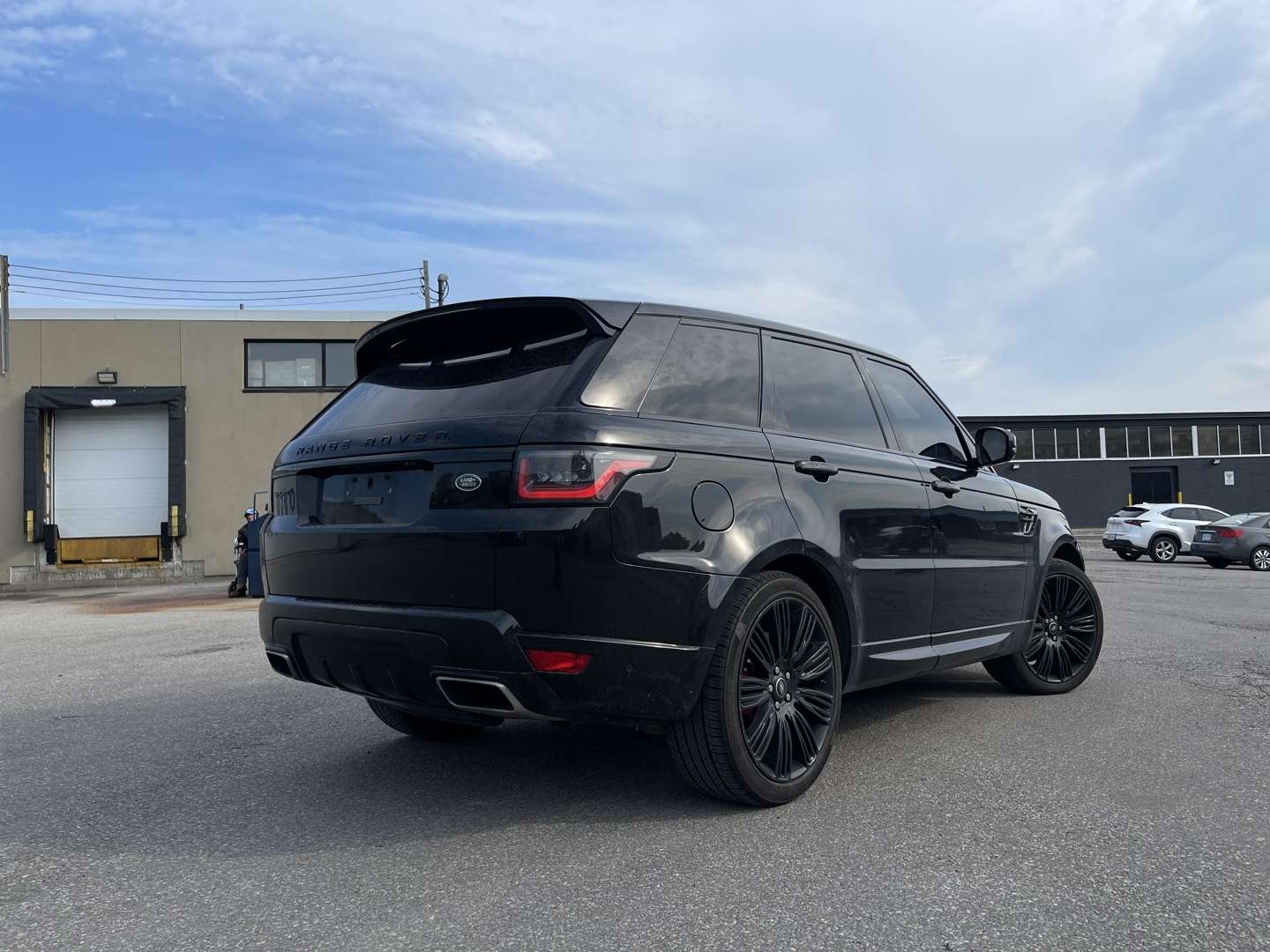 2018 Land Rover Range Rover Sport HSE Dynamic | Soft Close Door alt 4