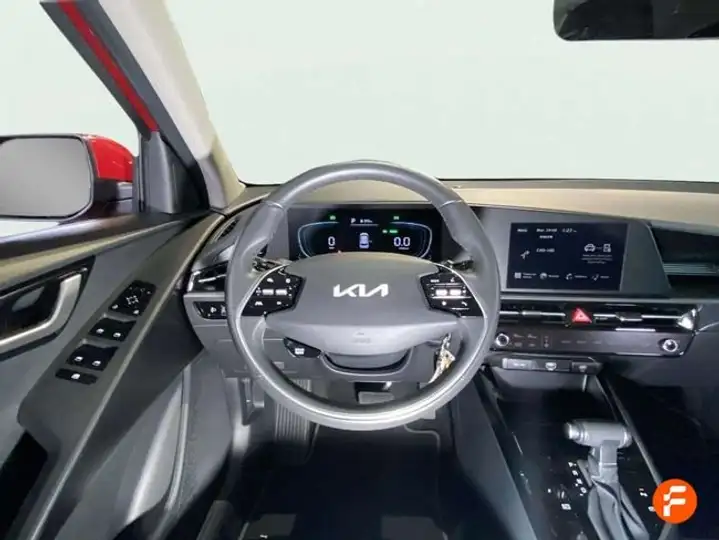 Kia Niro 1.6 HEV Concept 2024, foto 17