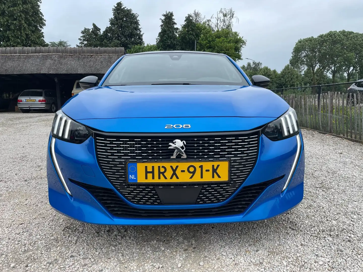 Peugeot 208 1.2 130pk Automaat GT-Line panoramadak, 3D Cockpit Blauw - 2