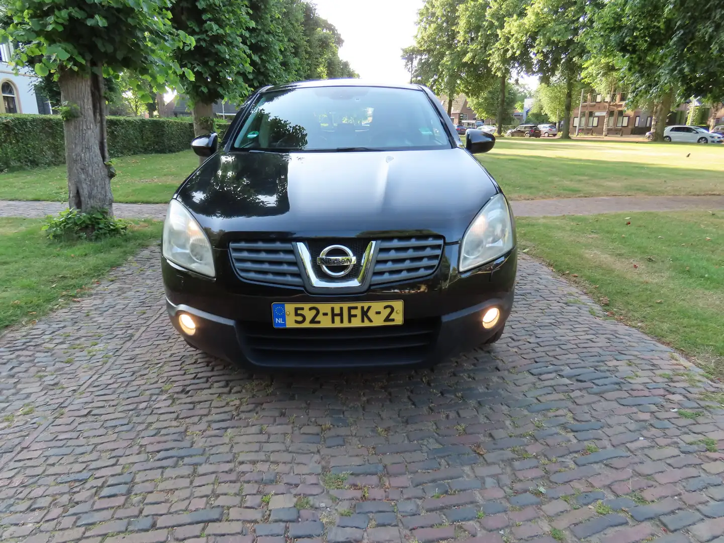 Nissan Qashqai 2.0 Tekna Premium 4WD 1e Eigenaar Ecc Cruisecontro Schwarz - 2