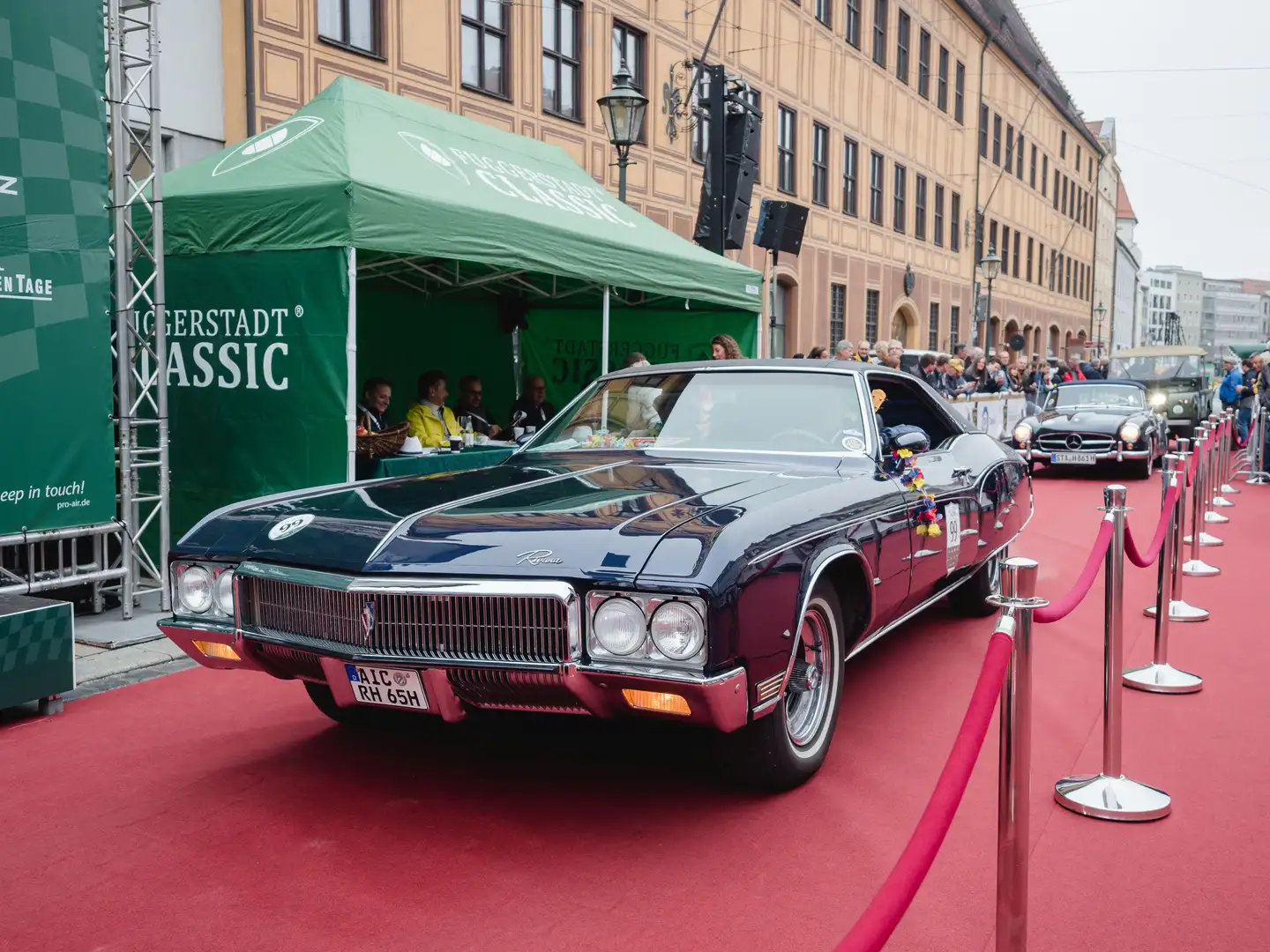 Buick Riviera Blau - 1
