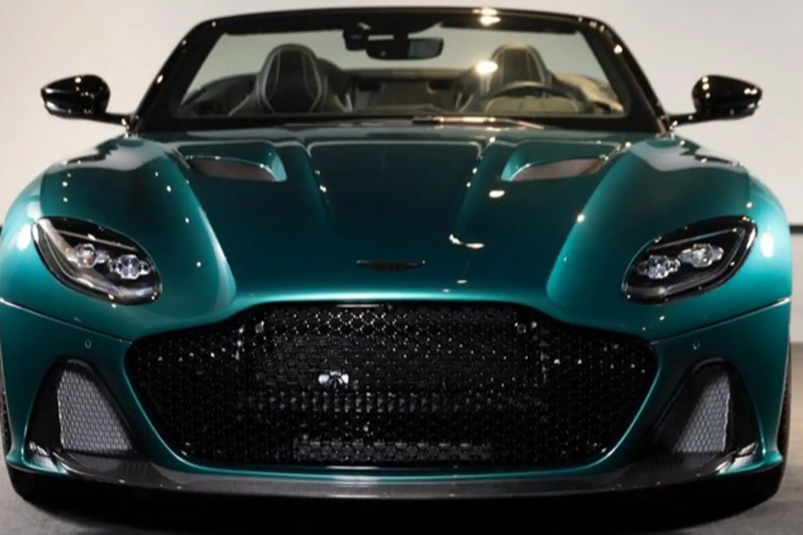Aston Martin DBS Superleggera Volante Зелений - 2