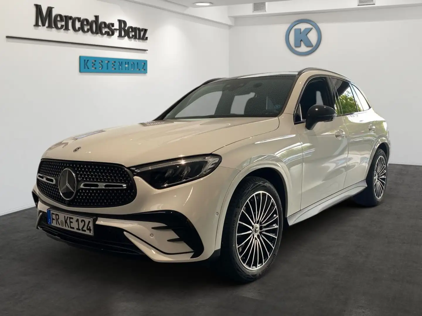 Mercedes-Benz GLC 220 d 4Matic AMG+AHK+PANO+KEYLESS+360° Weiß - 2