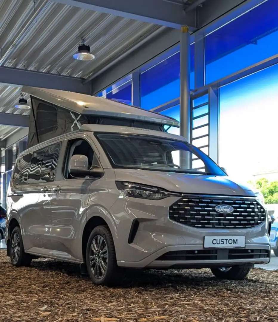 Ford Tourneo Custom Nugget 320 L1 VA Titanium Grau - 1