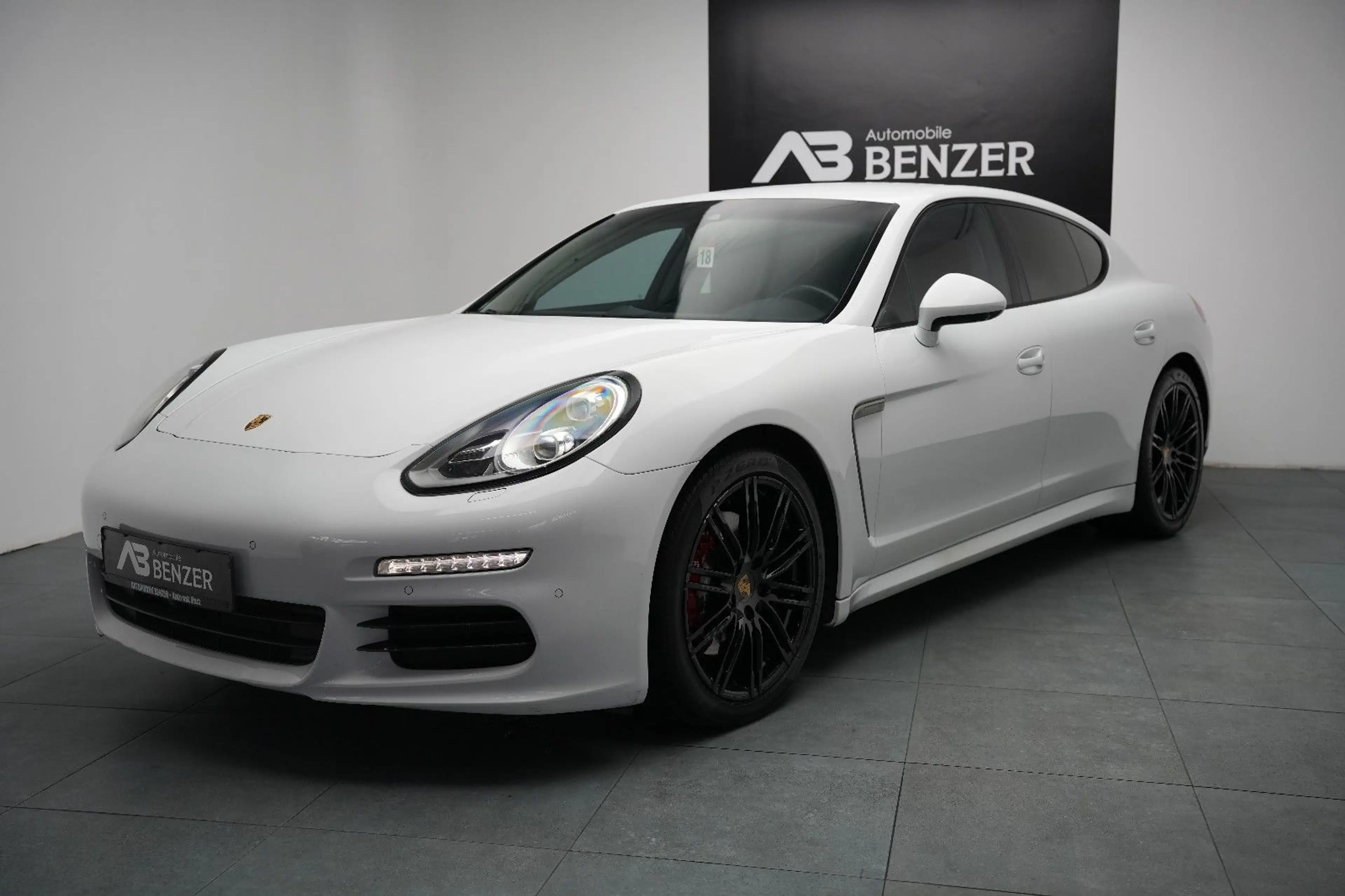 Porsche Panamera 4 *Sport-Chrono*BOSE*360°KAM*LED*Memory — photo 4