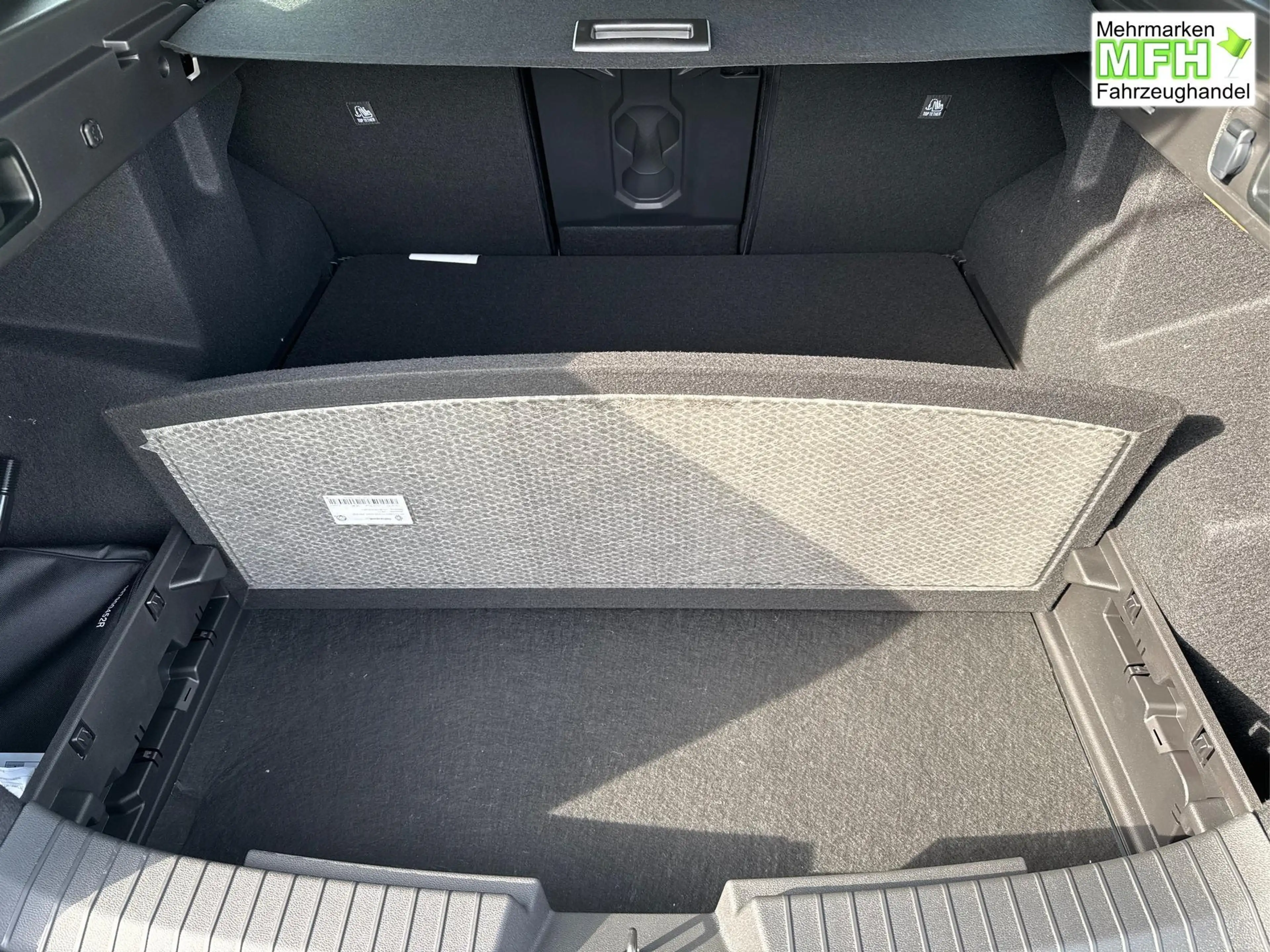 Dacia Bigster Expression SHZ+KLIMA+PDC+KAMERA+LED+17"ALU Hybr... — photo 13