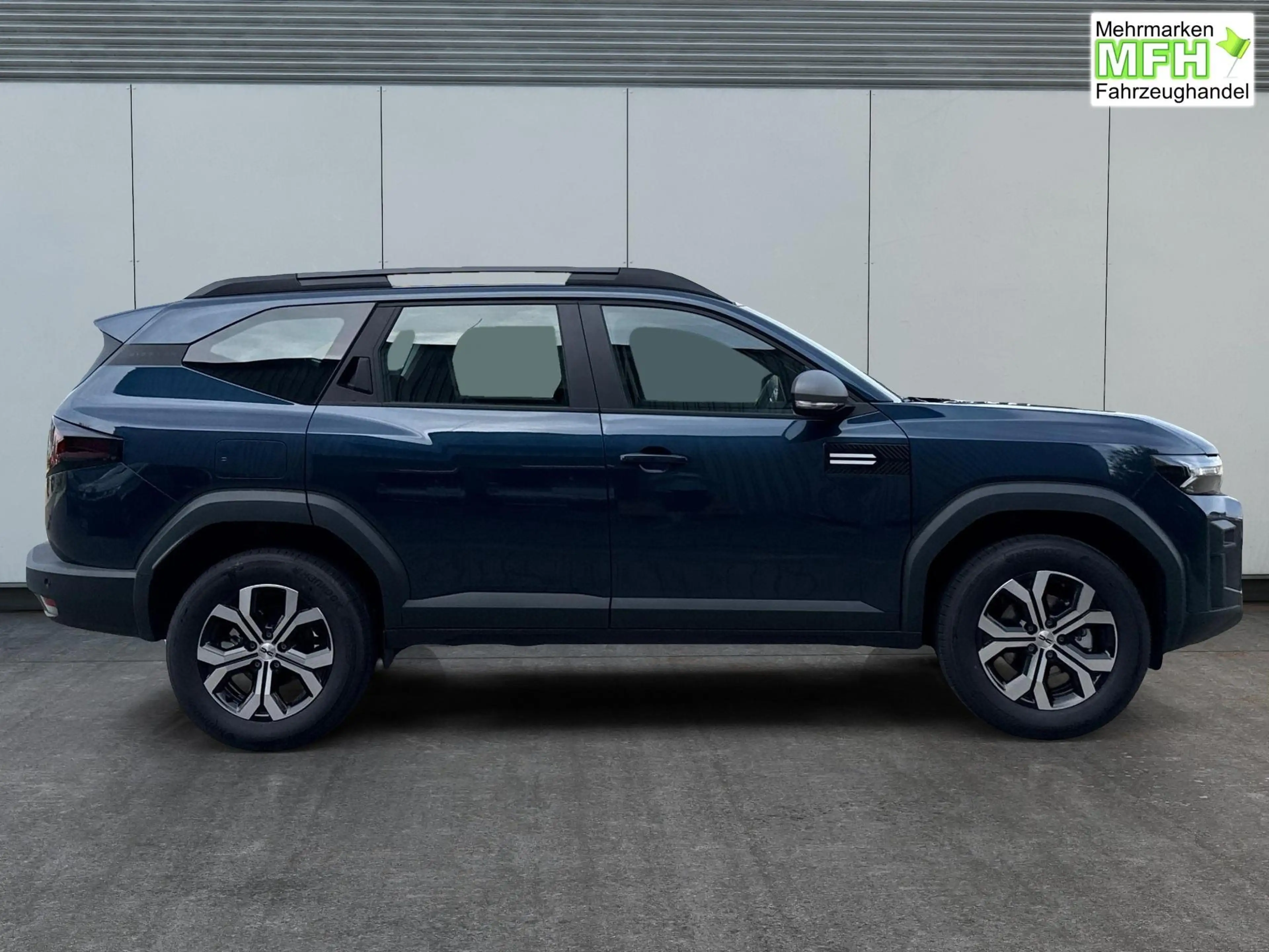 Dacia Bigster Expression SHZ+KLIMA+PDC+KAMERA+LED+17"ALU Hybr... — photo 5