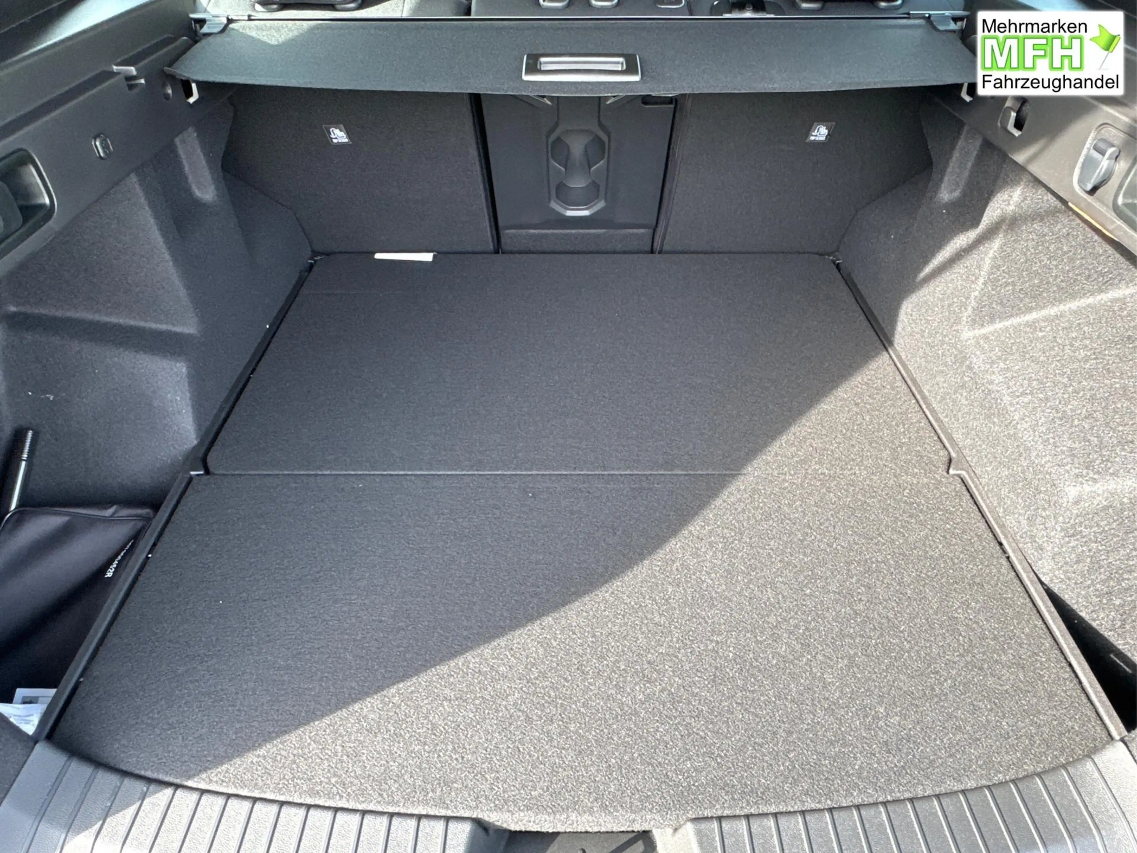 Dacia Bigster Expression SHZ+KLIMA+PDC+KAMERA+LED+17"ALU Hybr... — photo 12
