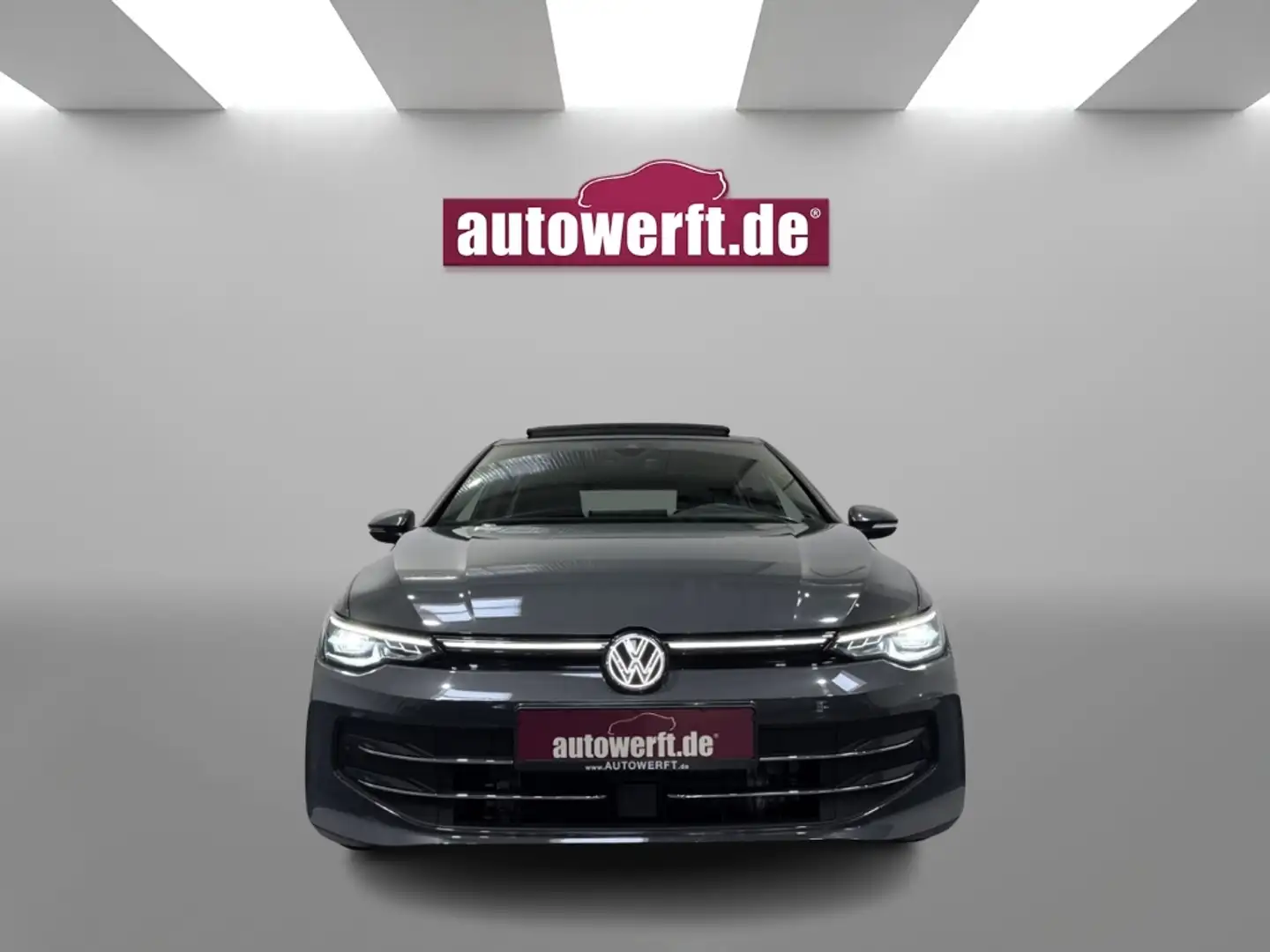 Volkswagen Golf 8 1.5 eTSI DSG STYLE EDITION 50 PANO AHK HUD LED K Grau - 2