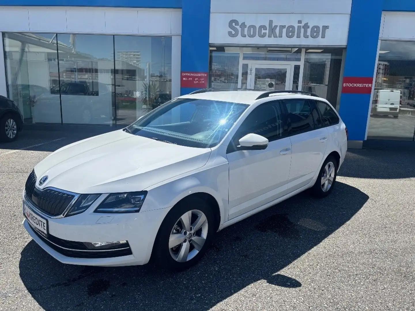 Skoda Octavia Combi 2,0 Style TDI 4x4*LED*NAVI*TEMPO ACC*SZH*... Blanc - 1