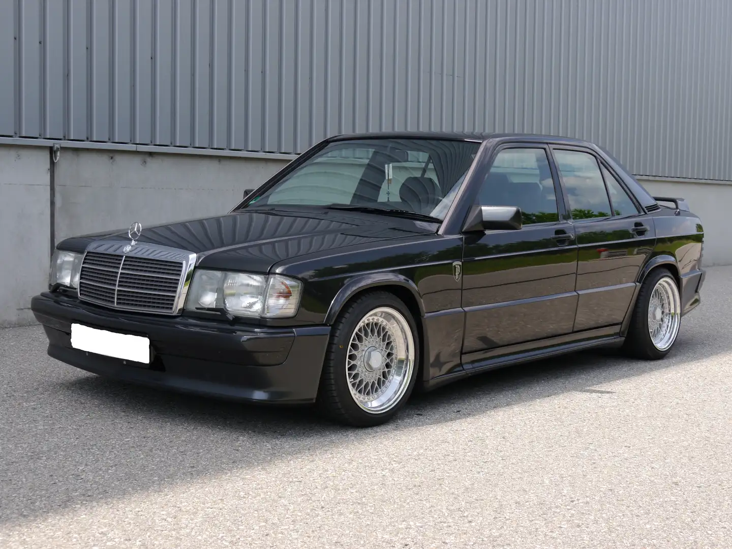 Mercedes-Benz 190 190 E 2.5-16 Schwarz - 1