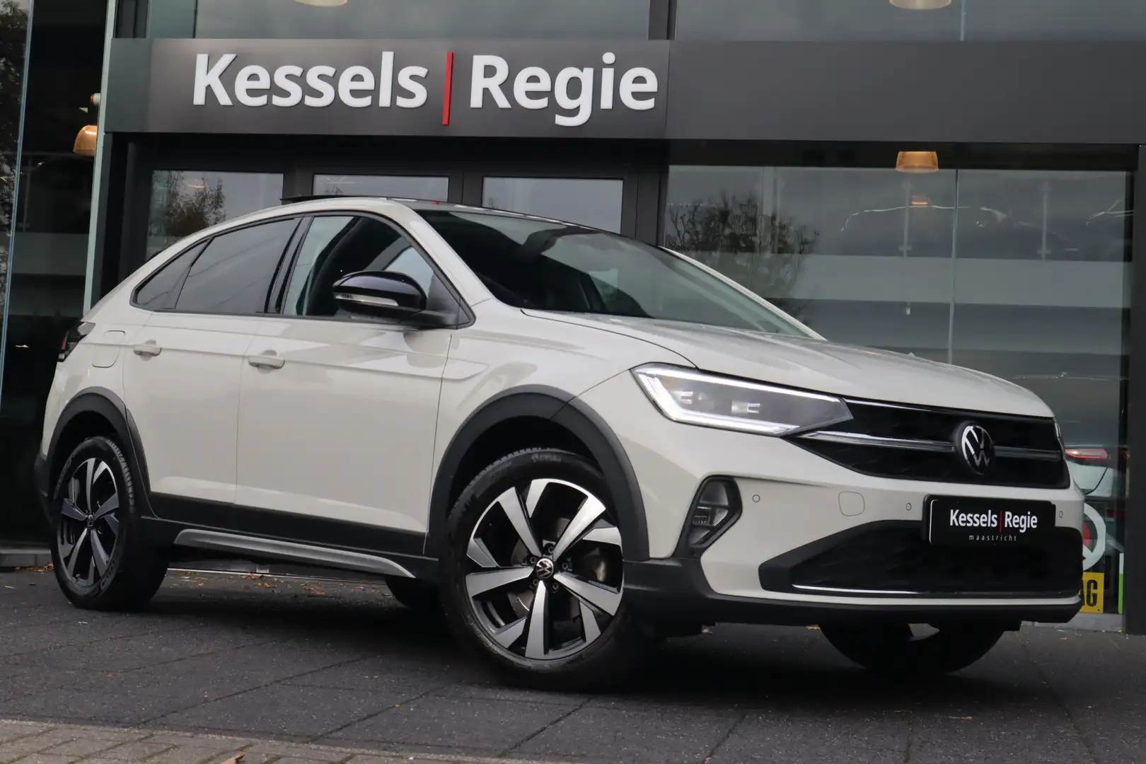 Volkswagen Taigo 1.0 TSI Style Pano Beats Virtual Matrix-Led Afn.tr Gris - 1