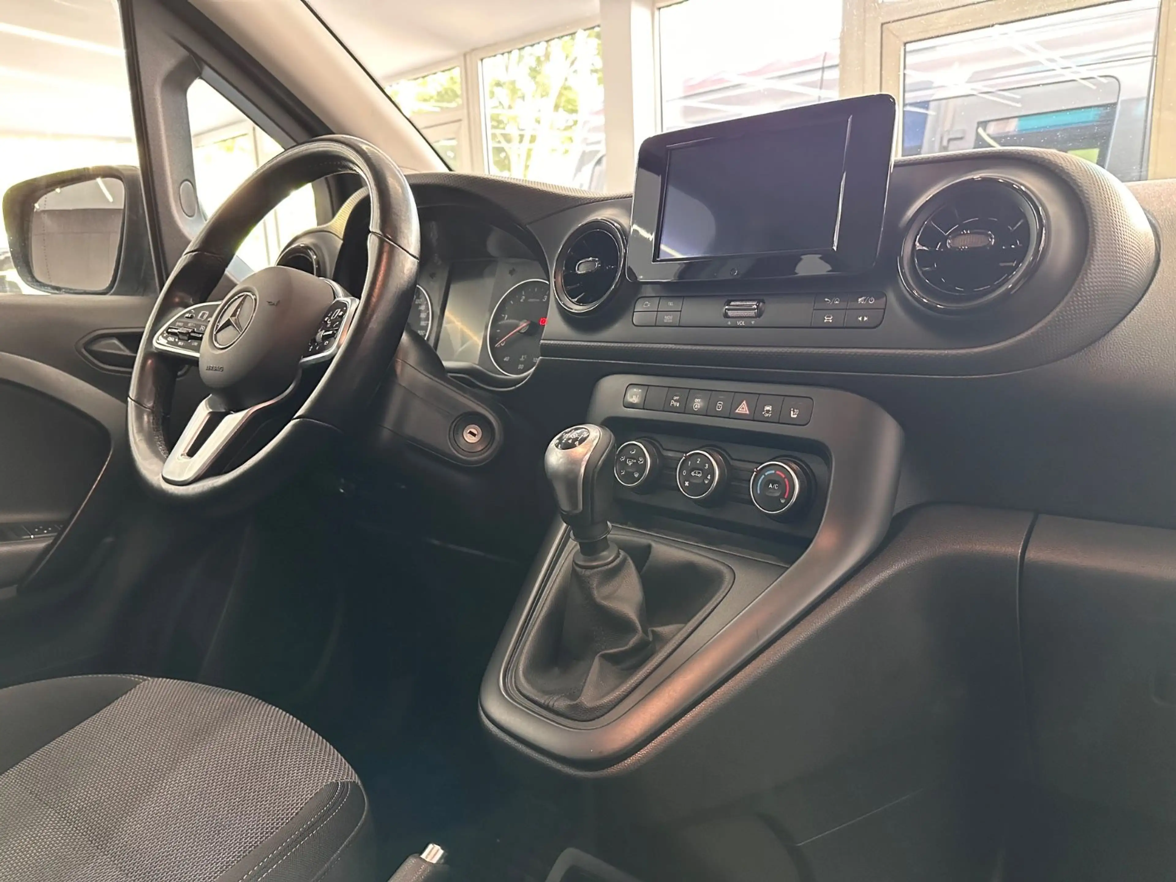 Mercedes-Benz Citan 110 CDI Tourer*MBUX*SHZ*Kamera*Totwinkel* — photo 9