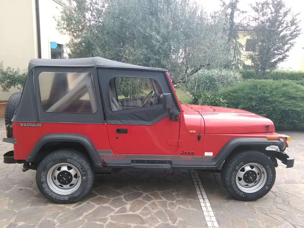 Jeep Wrangler Hard Top 2.5 Laredo, foto 2