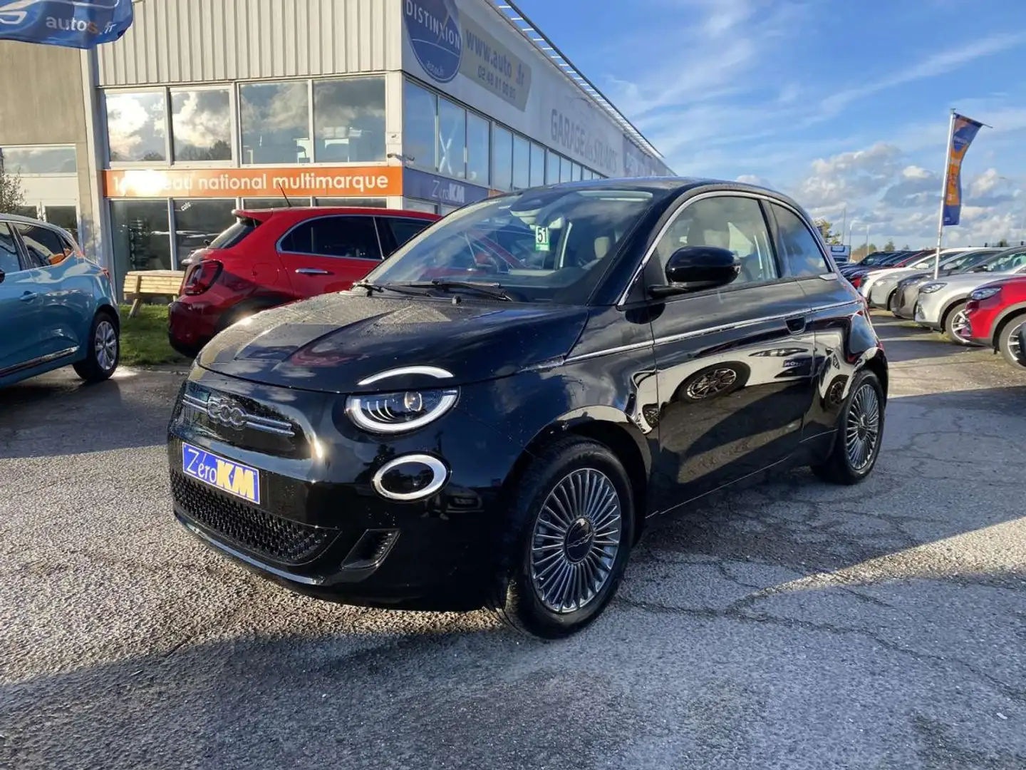Fiat 500e Electrique  118cv  Icône Plus Pack Style Noir - 1