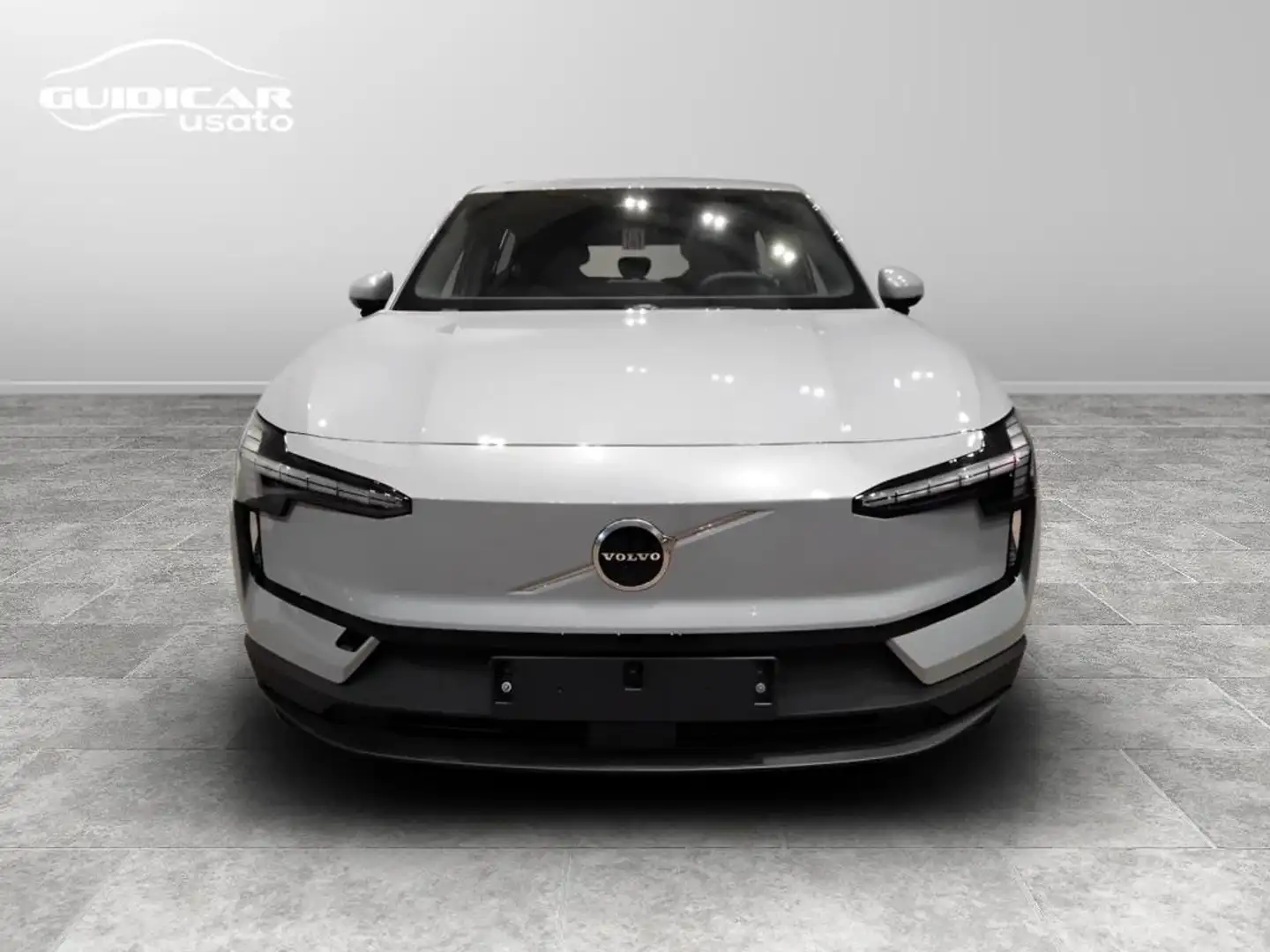 Volvo EX30 Single Motor Core rwd Grau - 2