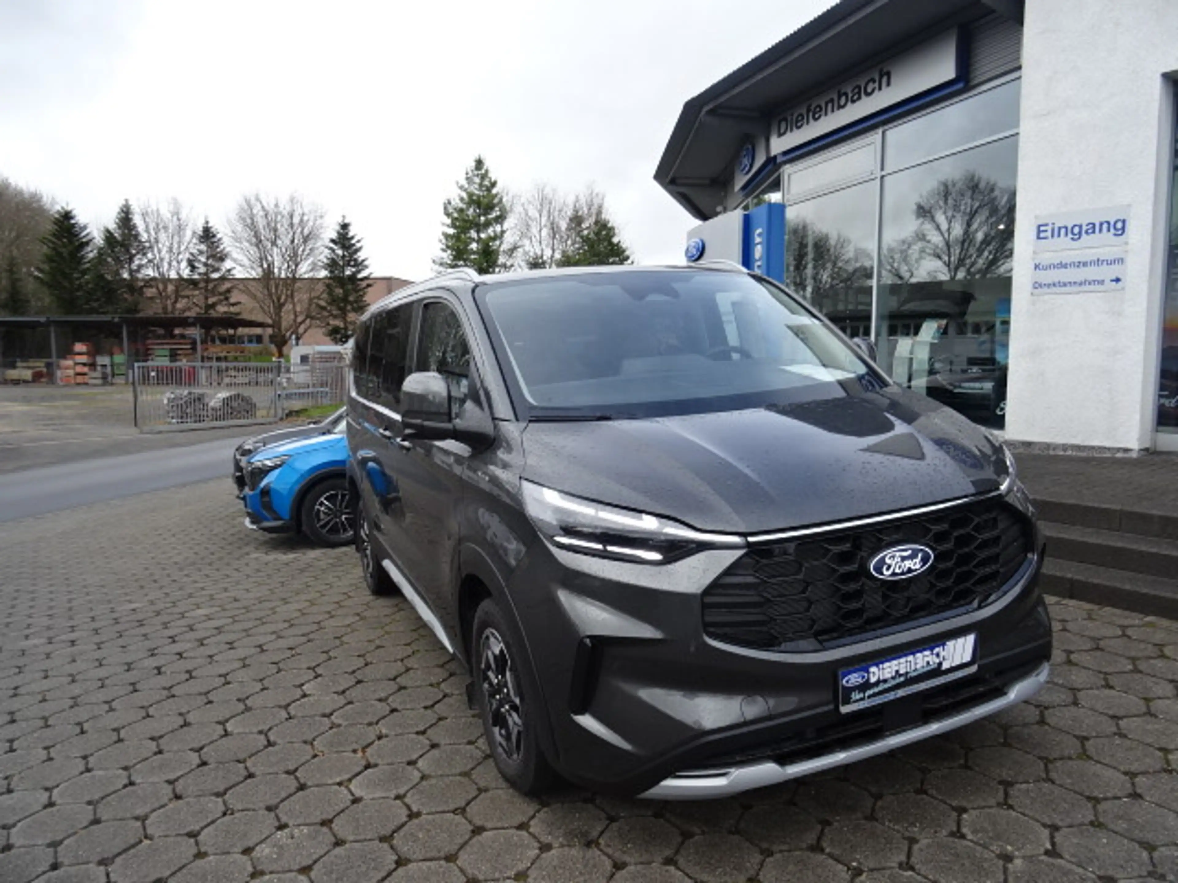 Ford Tourneo Custom 320 L1 Active FWD Automatik +Matrix+B&O — photo 5