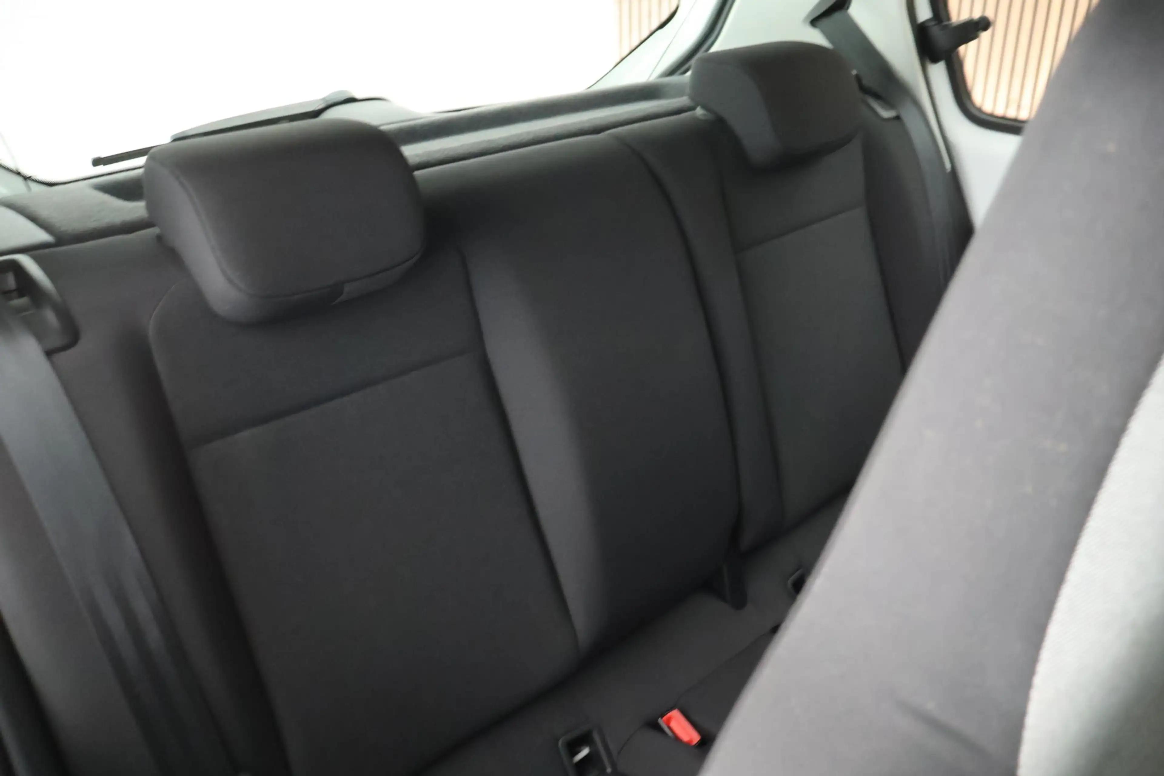 Volkswagen e-up! e-up! Camera Cruise Control — photo 21