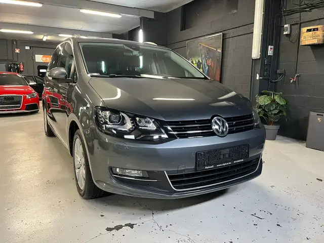Volkswagen Sharan VW SHARAN **HIGHLINE** 7PL** BOITE AUTO** 12 MOIS DE GARANTIE