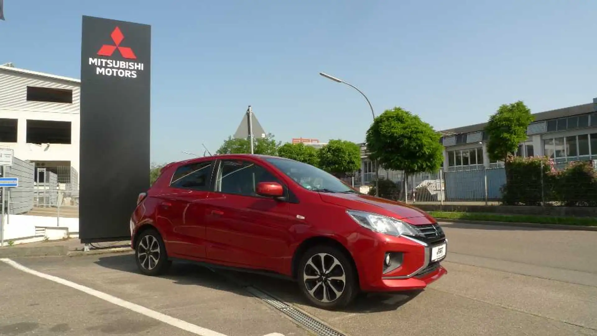 Mitsubishi Space Star Spirit+1.2 5-Gang, Garantie 06/2027 Rouge - 1
